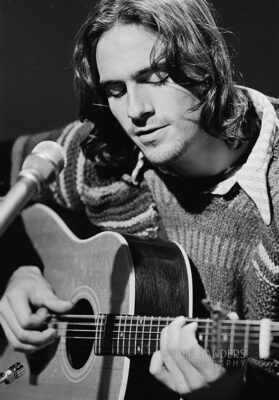 Peter Sanders - a BW James Taylor 36 RE SCAN Farrah copy 2