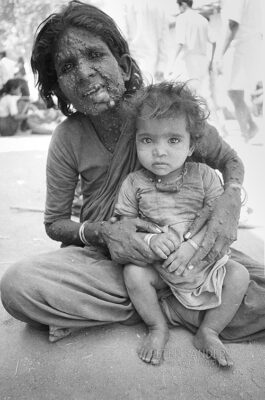 Peter Sanders - 15a Andhra Pradesh Puttaparthi S.India 1 copy